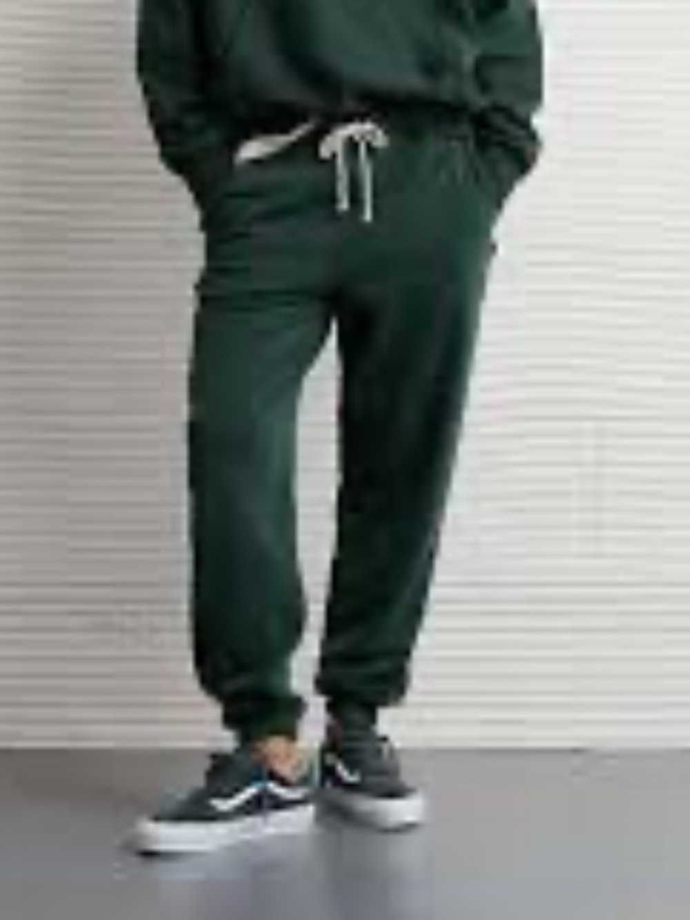 Aerie Offline Dark Green Joggers Size Medium